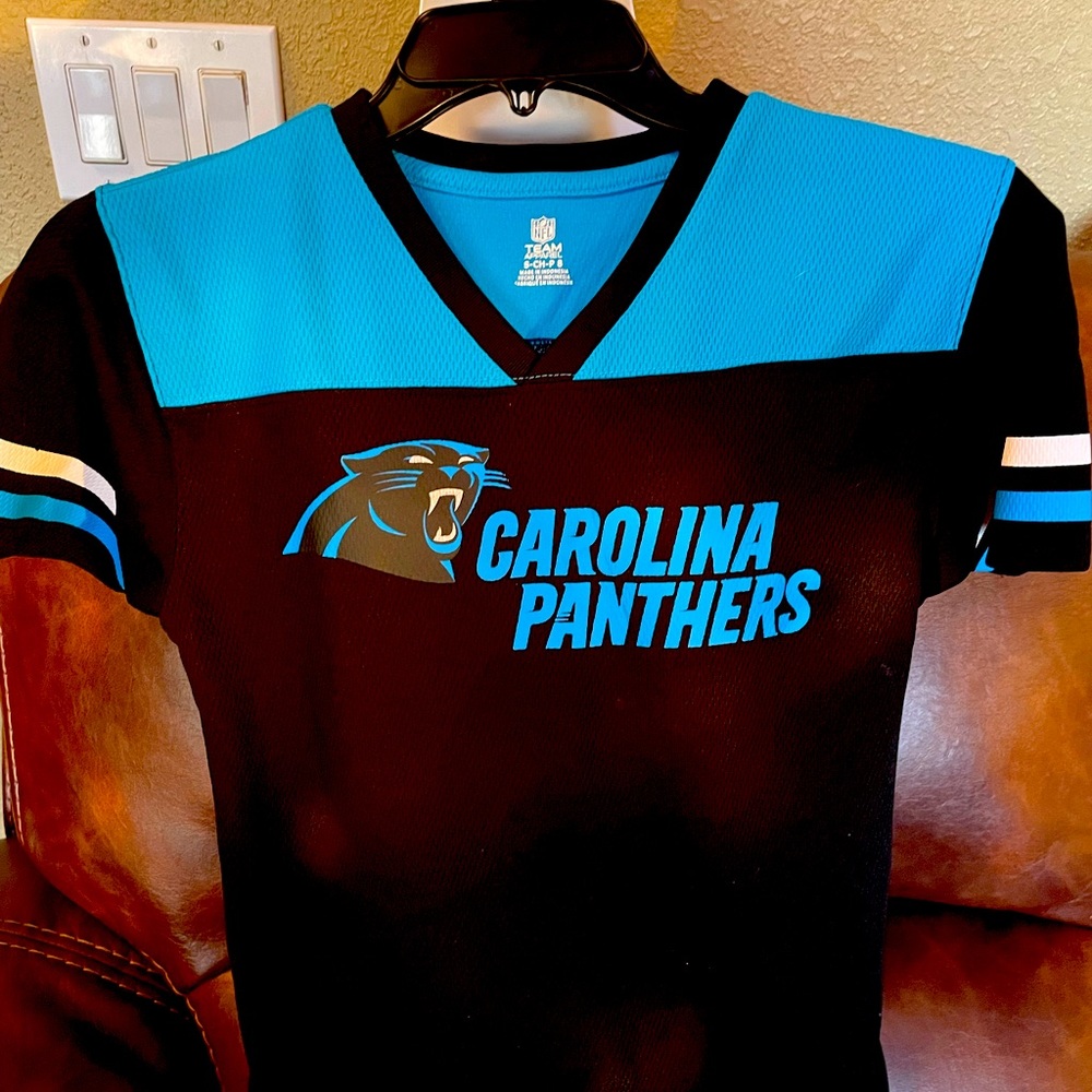 CAROLINA PANTHERS NFL TEAM APPAREL CHILD’S Jersey. SMALL SIZE 8
